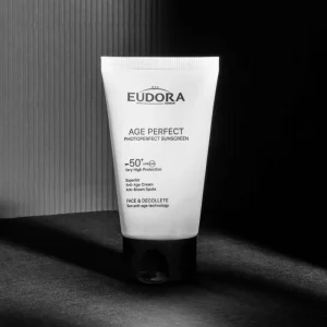 کرم ضد آفتاب ادورامکس بی‌رنگ SPF 50+ | آبرسان و ضدلک | رُگاشاپ